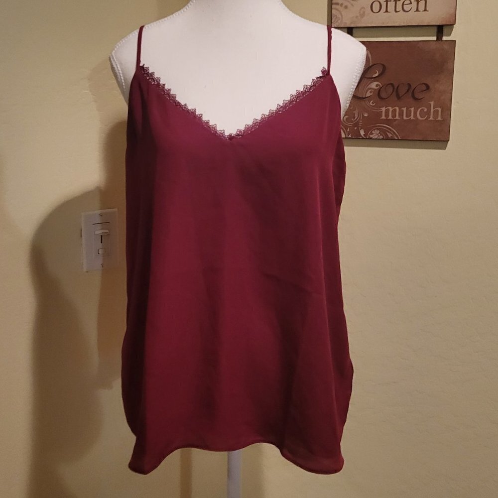 Socialite Women's V-Neck Adjustable Strap Lace Camisole  Maroon Size: Large NWT
